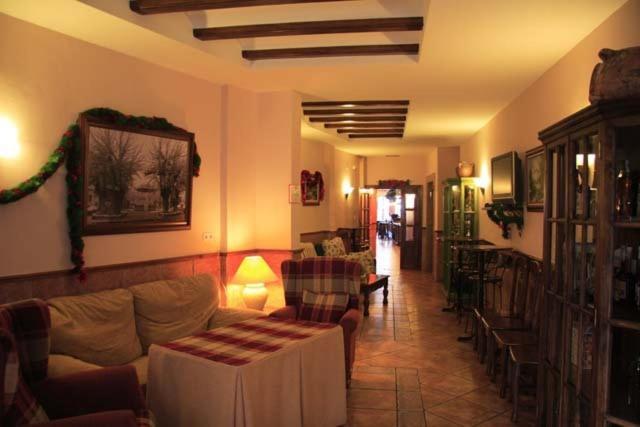 Hotel Patri Huescar Exterior photo